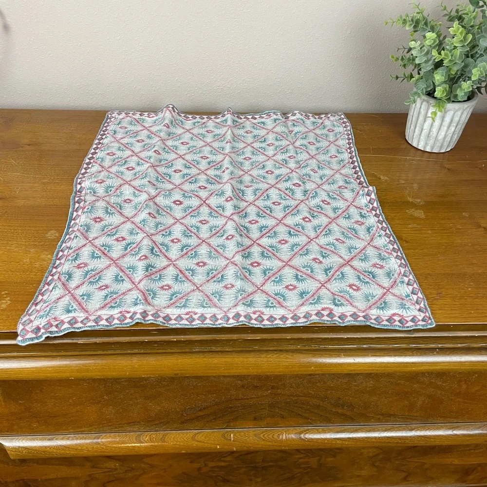 2 linen Crate & Barrel napkins